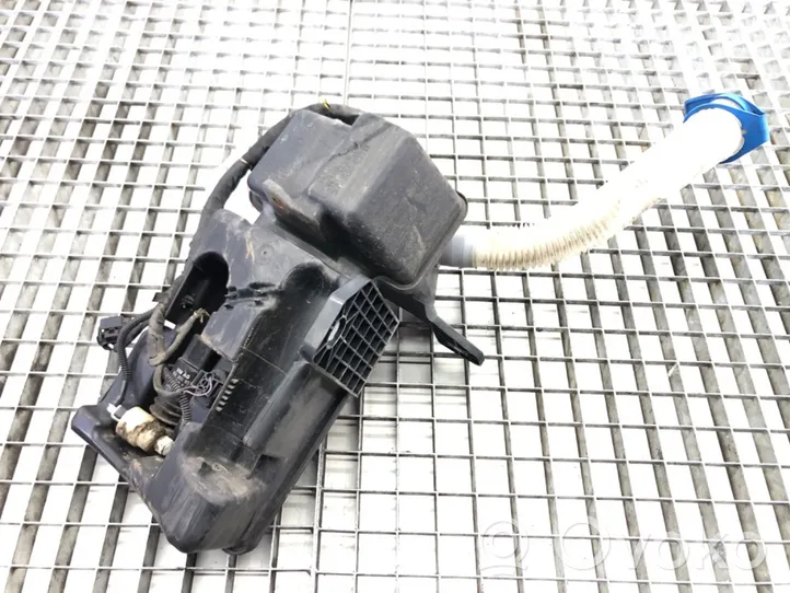 Volkswagen Tiguan Windshield washer fluid reservoir/tank 5N0955453A