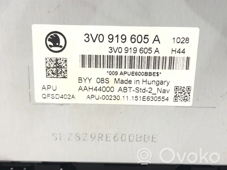 Skoda Superb B8 (3V) Radio / CD/DVD atskaņotājs / navigācija 3V0919605A