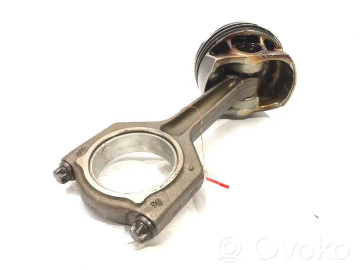 BMW 5 F10 F11 Piston with connecting rod 