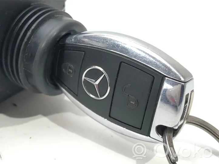 Mercedes-Benz GLK (X204) Cerradura de encendido A2079052600