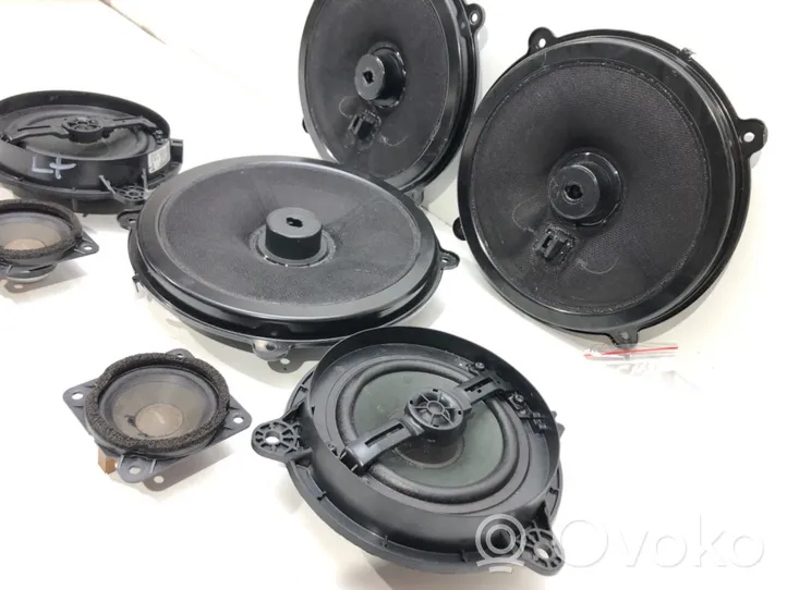 Infiniti Q50 Kit sistema audio 