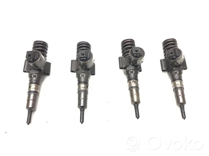 Audi A3 S3 8P Set di iniettori 0414720403