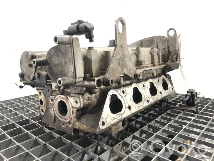 Volkswagen Bora Engine head 