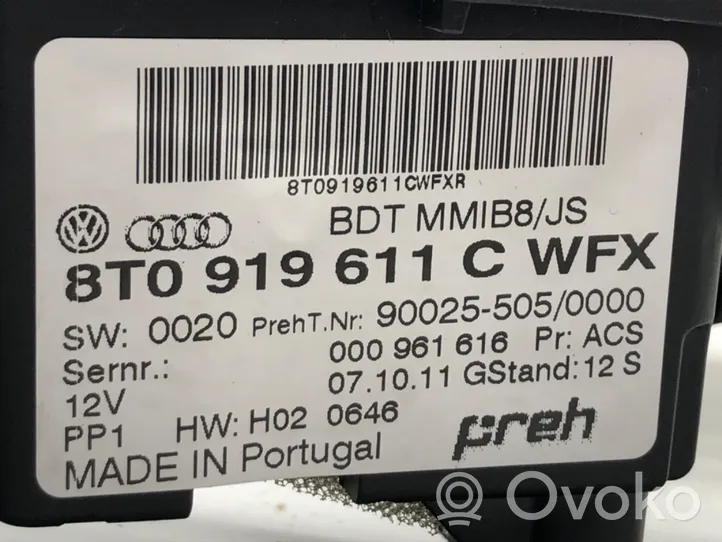 Audi A5 8T 8F Console centrale, commande de multimédia l'unité principale 8T0919611C