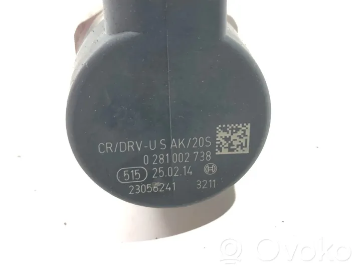 BMW 3 F30 F35 F31 Régulateur de pression de carburant 0281002738