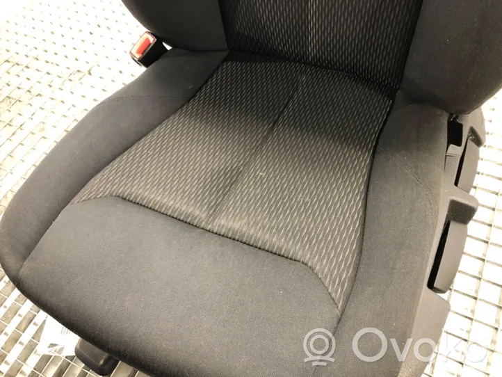 BMW 3 F30 F35 F31 Asiento delantero del conductor 