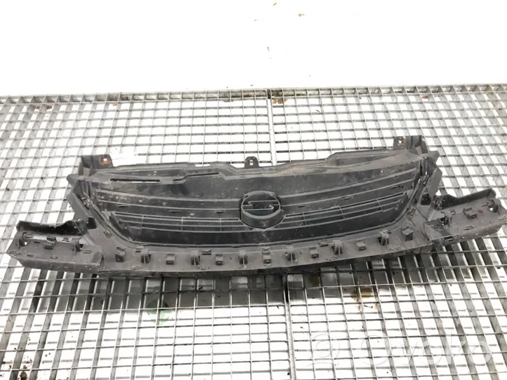 Opel Corsa C Front grill 