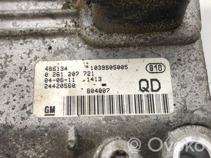 Opel Corsa C Moottorin ohjainlaite/moduuli (käytetyt) 24420560