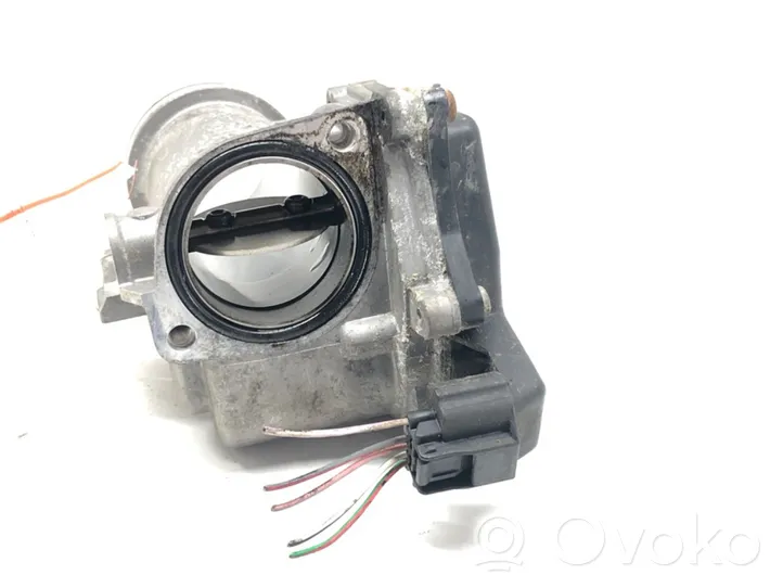 Renault Megane III Engine shut-off valve 8200614985E