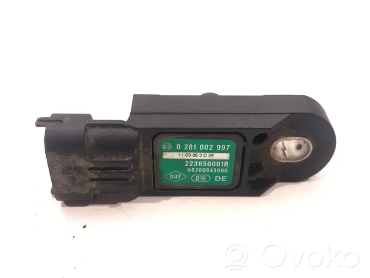 Renault Megane III Air pressure sensor 223650001R