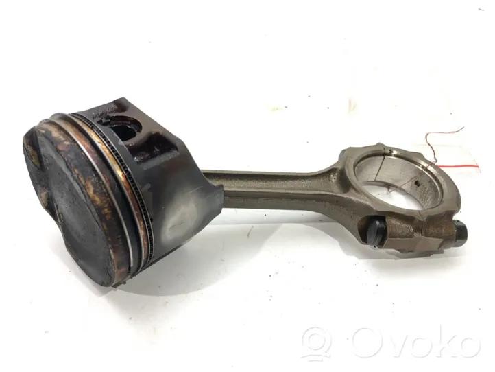 Suzuki Swift Piston avec bielle M15A