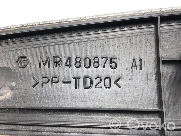 Mitsubishi Outlander Prietaisų skydelio apdaila MR480875