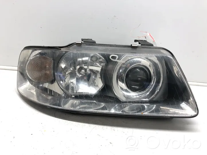 Audi A3 S3 8L Lampa przednia 