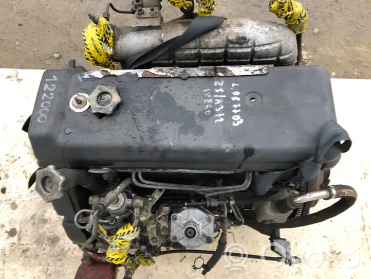 Iveco Daily 30.8 - 9 Moteur 8143.23