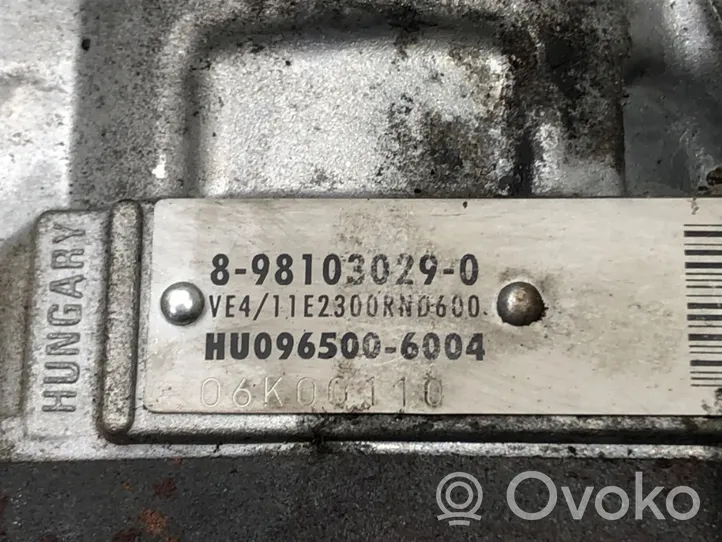 Opel Combo C Pompe d'injection de carburant à haute pression 8981030290