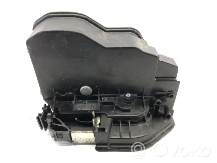 BMW 3 F30 F35 F31 Serrure de porte arrière 7229459