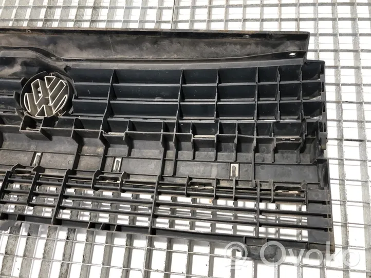 Volkswagen Transporter - Caravelle T4 Front grill 