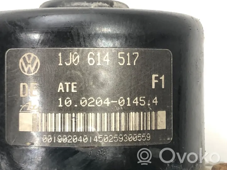 Volkswagen Bora ABS Pump 1J0907379S