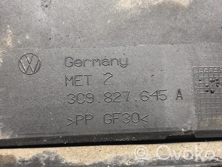 Volkswagen Golf V Takaluukun ulkopuolinen lukko 5M0827505B