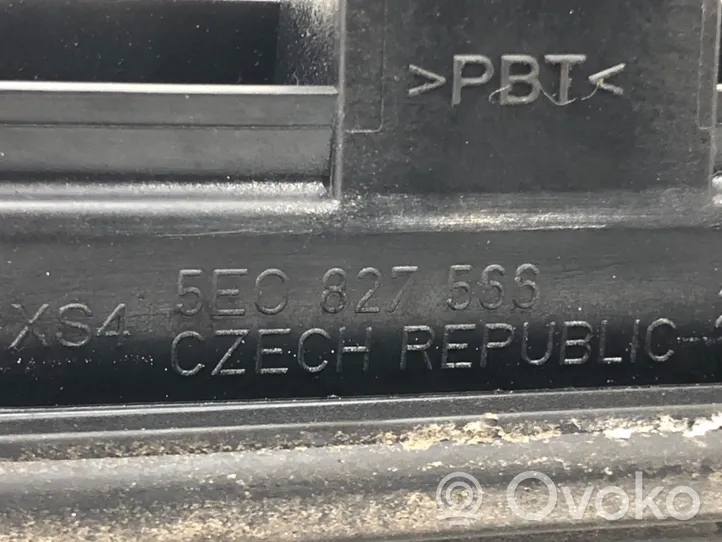 Skoda Octavia Mk3 (5E) Uchwyt / Rączka zewnętrzna otwierania klapy tylnej / bagażnika 5E0827566