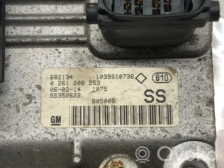 Opel Corsa C Komputer / Sterownik ECU silnika 55352622