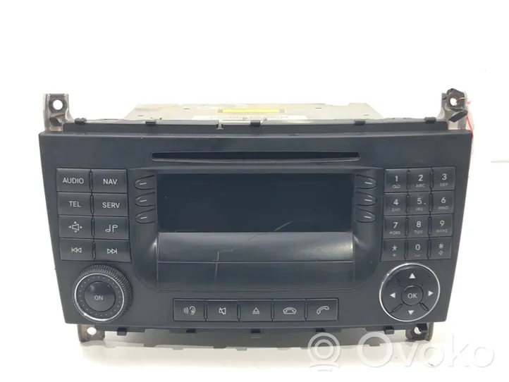 Mercedes-Benz C AMG W203 Panel / Radioodtwarzacz CD/DVD/GPS A2038703489