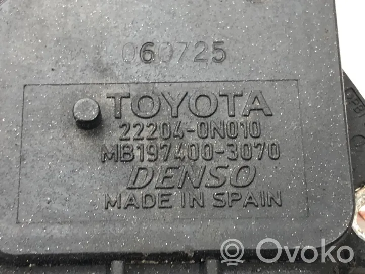 Toyota Avensis T250 Ilmamassan virtausanturi 22204-0N010