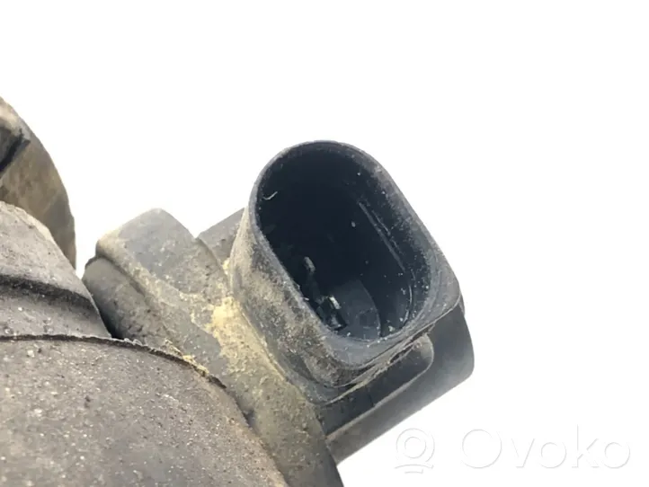 Audi A8 S8 D3 4E Electrovanne soupape de dépression 4E0199381