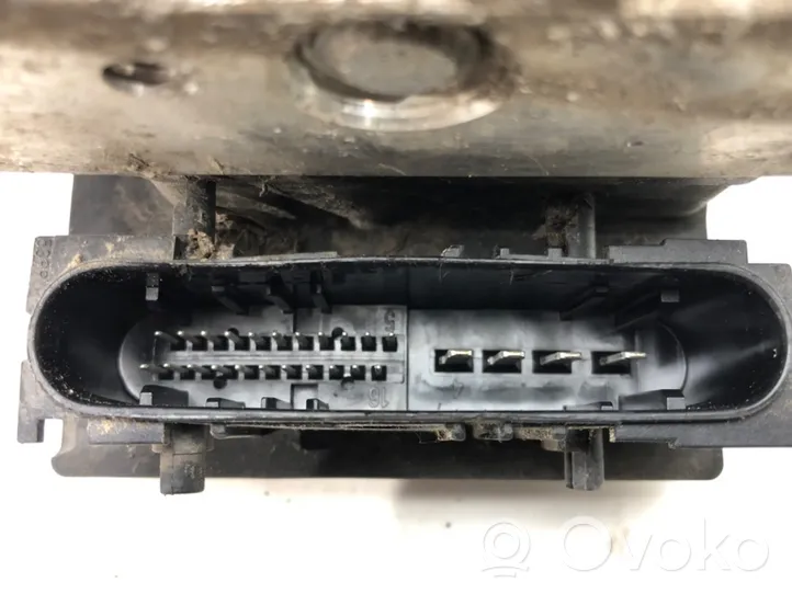 Nissan Note (E11) ABS-pumppu 0265800518