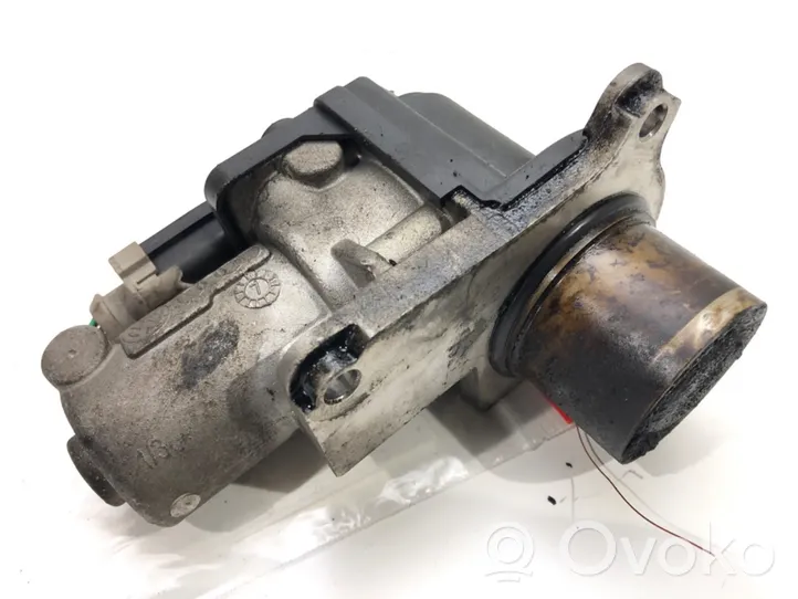 Volkswagen Golf V Soupape vanne EGR 03G131501N