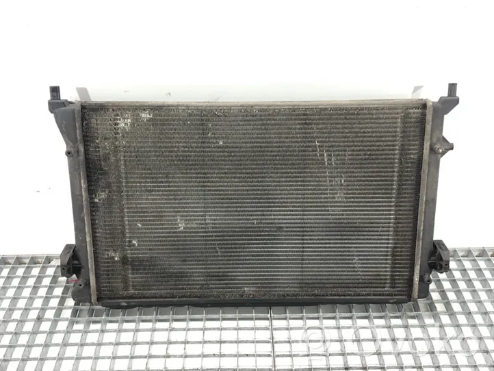 Volkswagen Golf V Radiateur de refroidissement 1K0121251BR