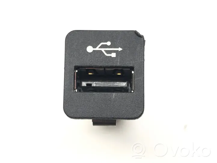 BMW 7 F01 F02 F03 F04 Connecteur/prise USB 9167196