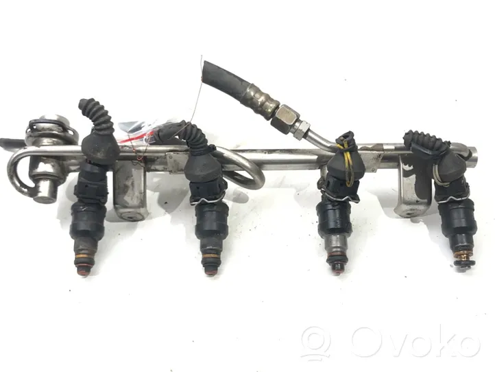 Audi A4 S4 B5 8D Fuel main line pipe 058133681