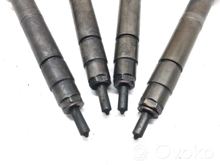 Mercedes-Benz C AMG W203 Fuel injectors set 0445110177