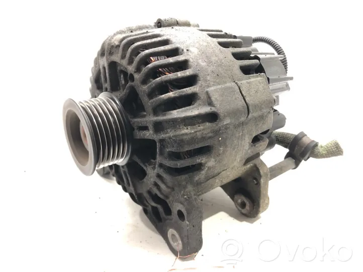 Volkswagen Golf Plus Generatore/alternatore 03C903023B