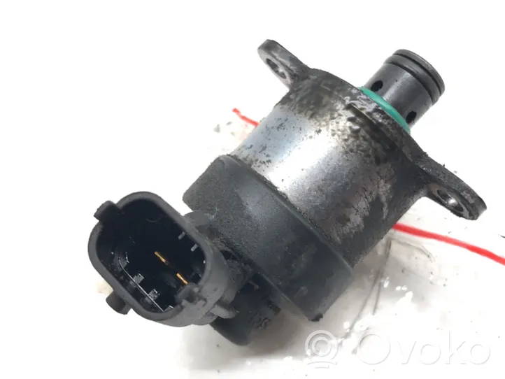 Opel Zafira B Régulateur de pression de carburant 0928400574