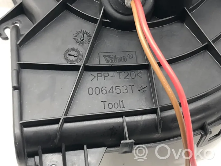 Opel Corsa C Heater fan/blower 006453T