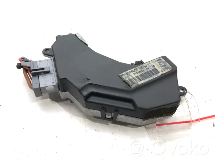 Opel Vectra C Heater blower motor/fan resistor 006962R