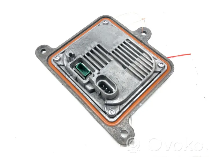 Ford Focus Module convertisseur de tension 10R-034663