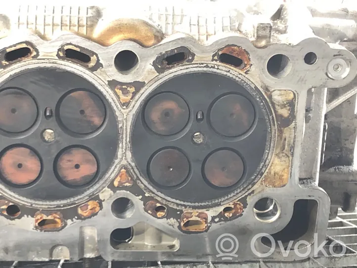 Citroen C6 Engine head 