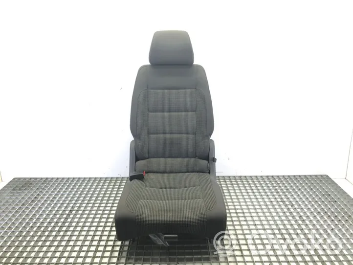 Volkswagen Touran I Rear seat 