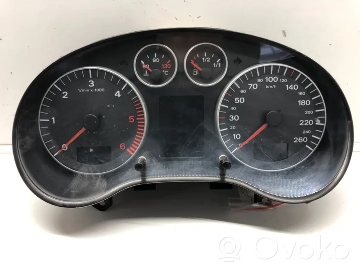 Audi A3 S3 8P Speedometer (instrument cluster) 8P0920930C