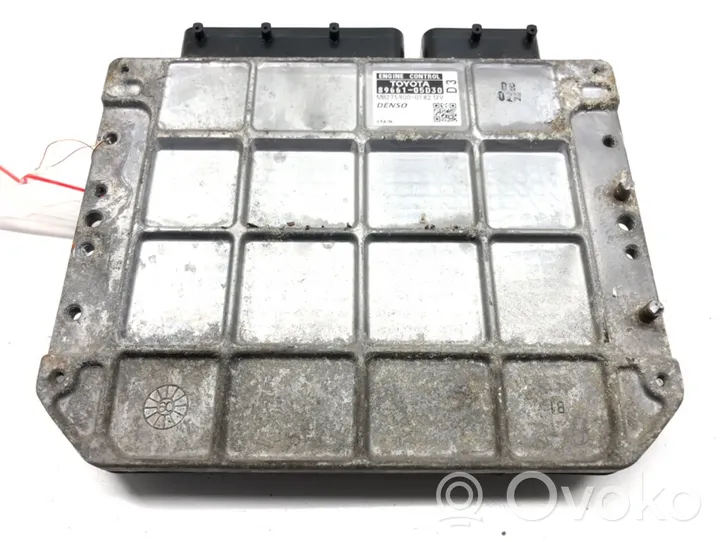 Toyota Avensis T270 Unité de commande, module ECU de moteur 89661-05D30