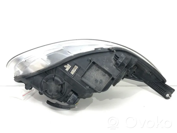 Ford Focus Headlight/headlamp 