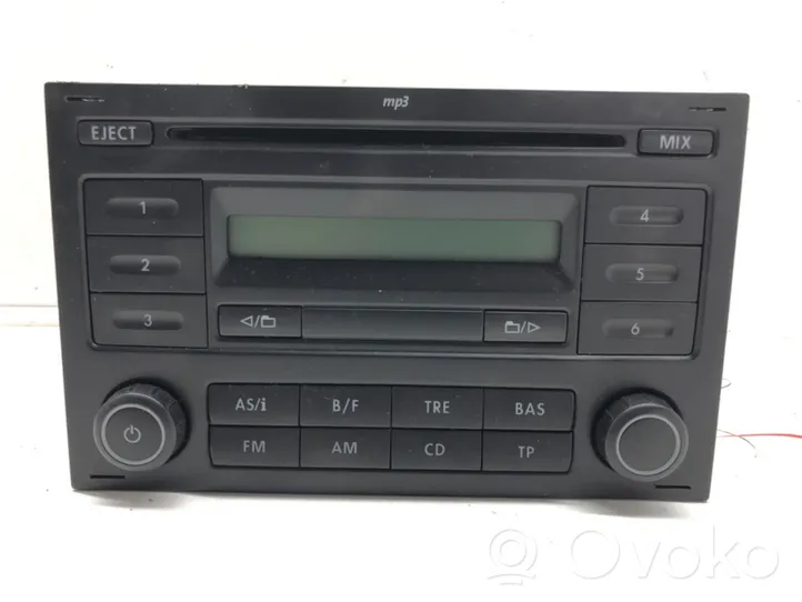 Volkswagen Polo IV 9N3 Unità principale autoradio/CD/DVD/GPS 6Q0035152F