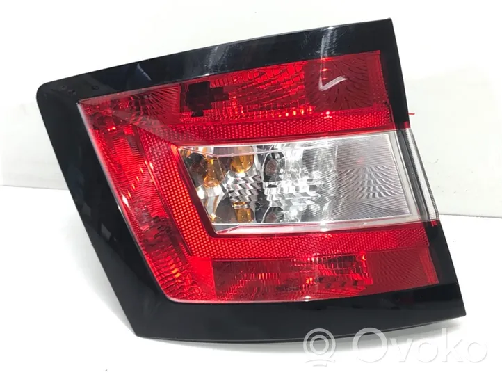 Skoda Fabia Mk3 (NJ) Lampa tylna 