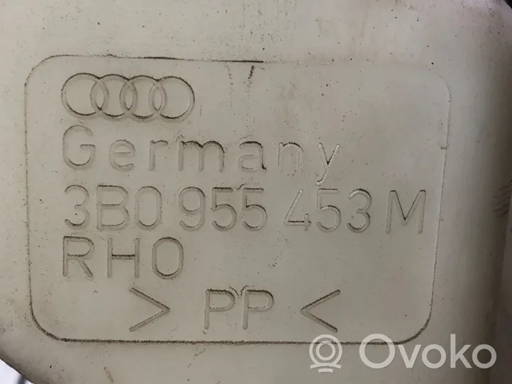 Volkswagen PASSAT B5 Zbiornik płynu do spryskiwaczy szyby przedniej / czołowej 3B0955453M