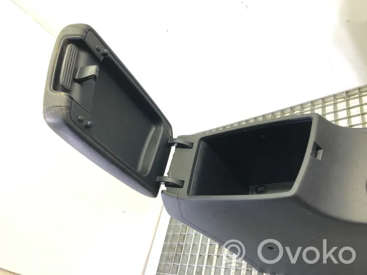 KIA Niro Center console 84692-G5000