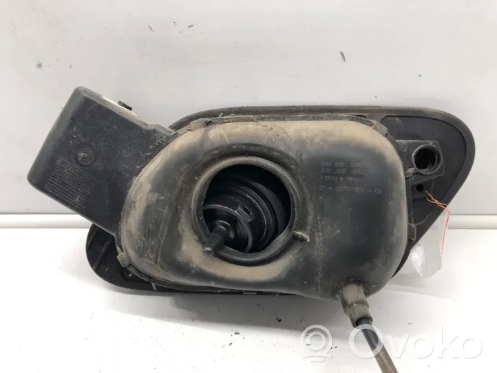 Volkswagen Golf VII Tapón del depósito de combustible 5G0809857