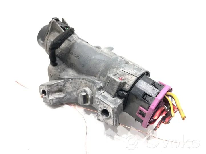 Volkswagen PASSAT B5 Verrouillage de commutateur d'allumage 4B0905851A